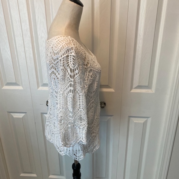 Adiva White Lace Camisole Top - Picture 3 of 4